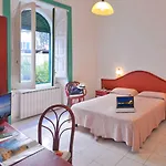 Vittoria 3*