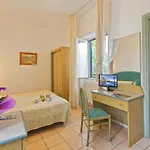 Vittoria 3*