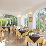 Vittoria 3*