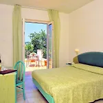 Vittoria Ischia