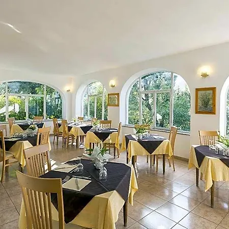 Vittoria 3*