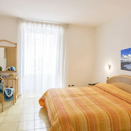 Vittoria Hotel