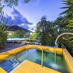 Vittoria 3* Ischia