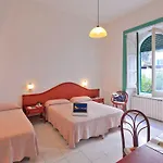 Vittoria 3*
