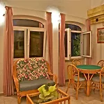 Vittoria 3* Ischia