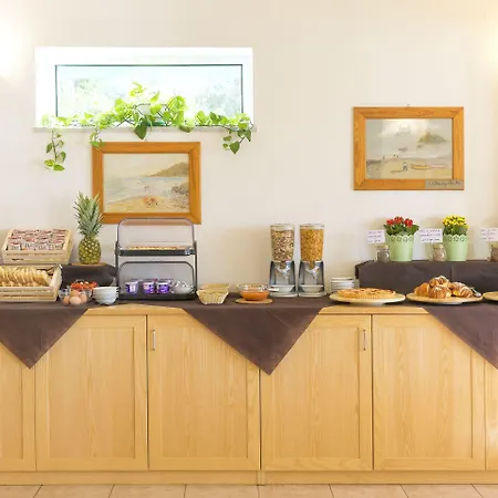 ホテル Vittoria 3*