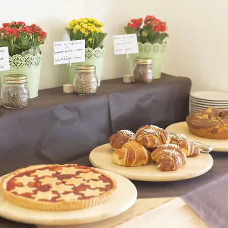 ホテル Vittoria 3*