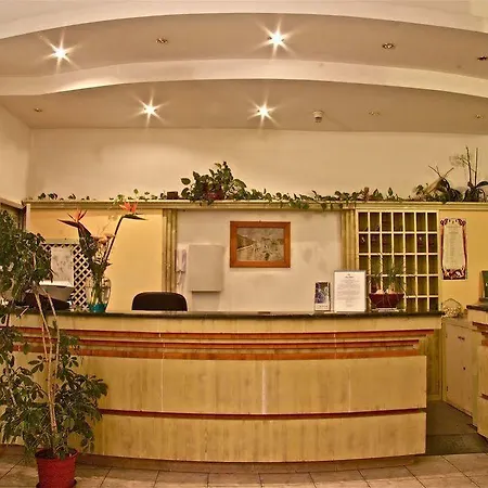 Vittoria 3* Ísquia